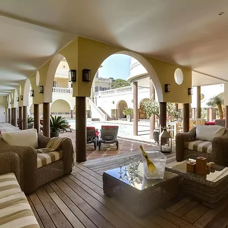 Villa K Villa *